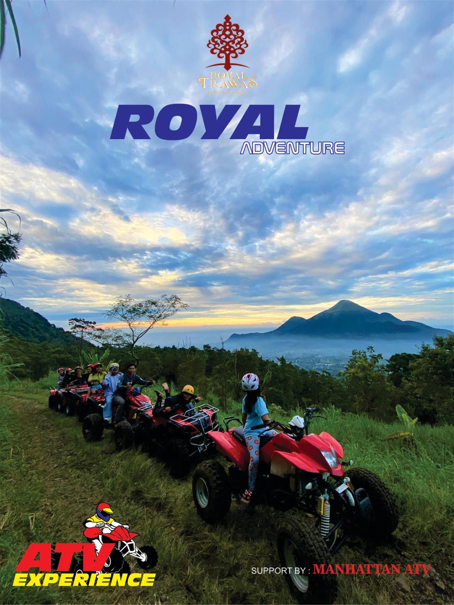 Royal Hotel And Villas Trawas Esterno foto
