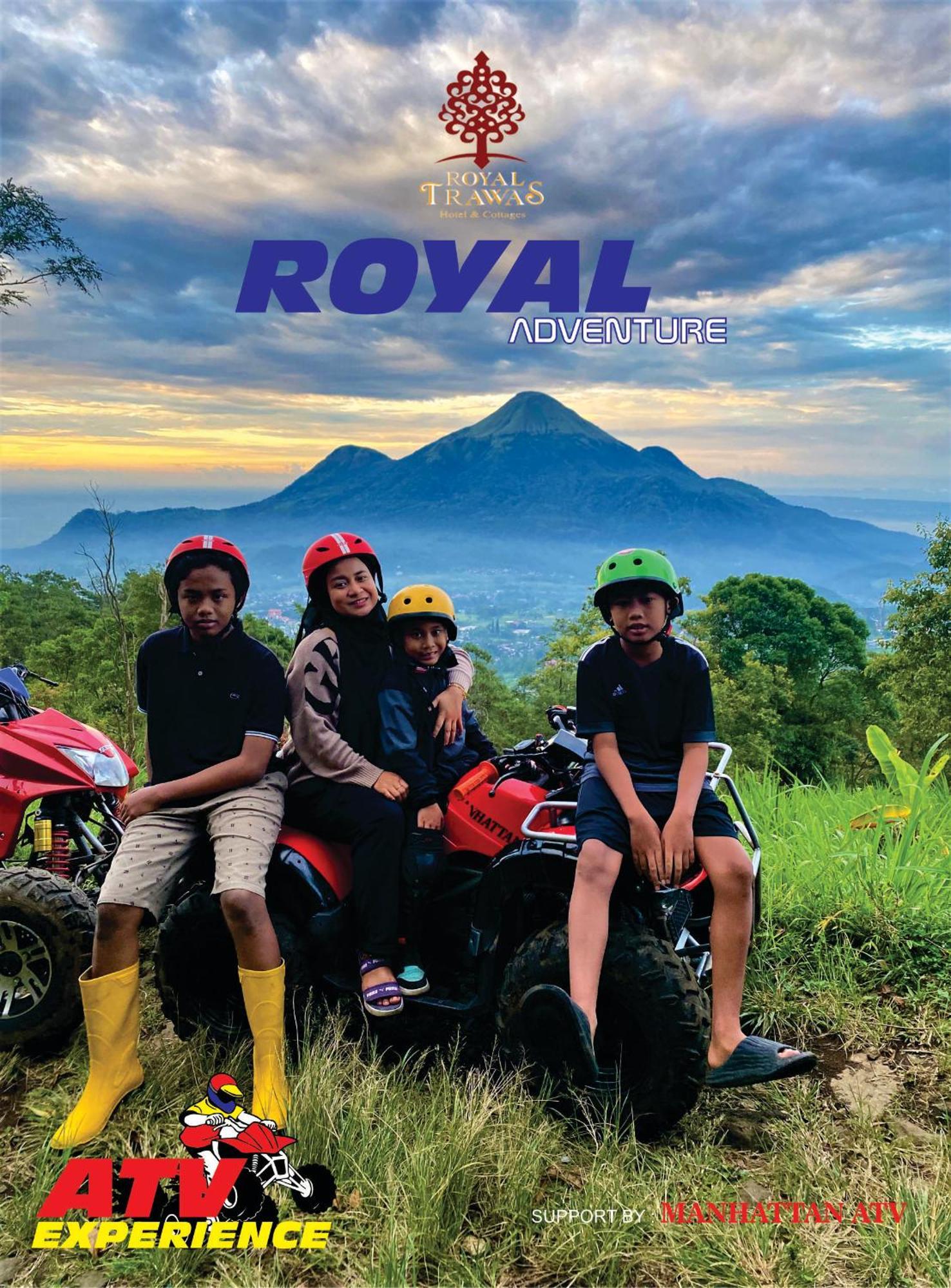 Royal Hotel And Villas Trawas Esterno foto